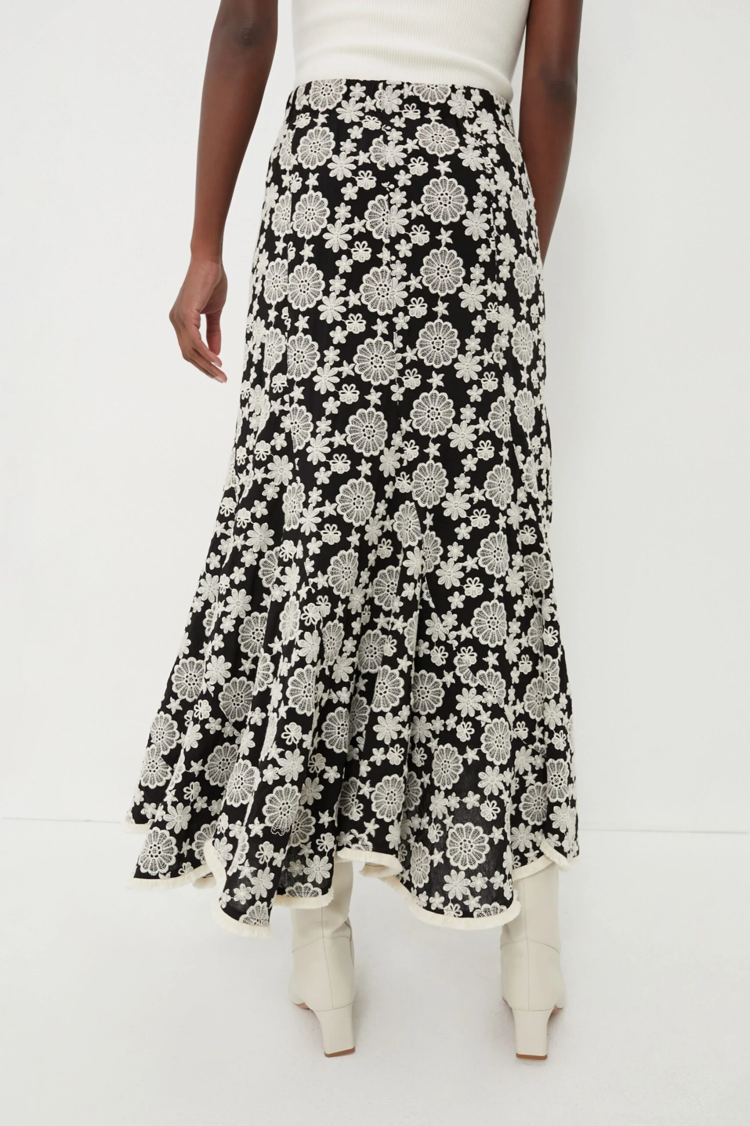 Black & Ivory Eyelet Violet Maxi Skirt - Image 4