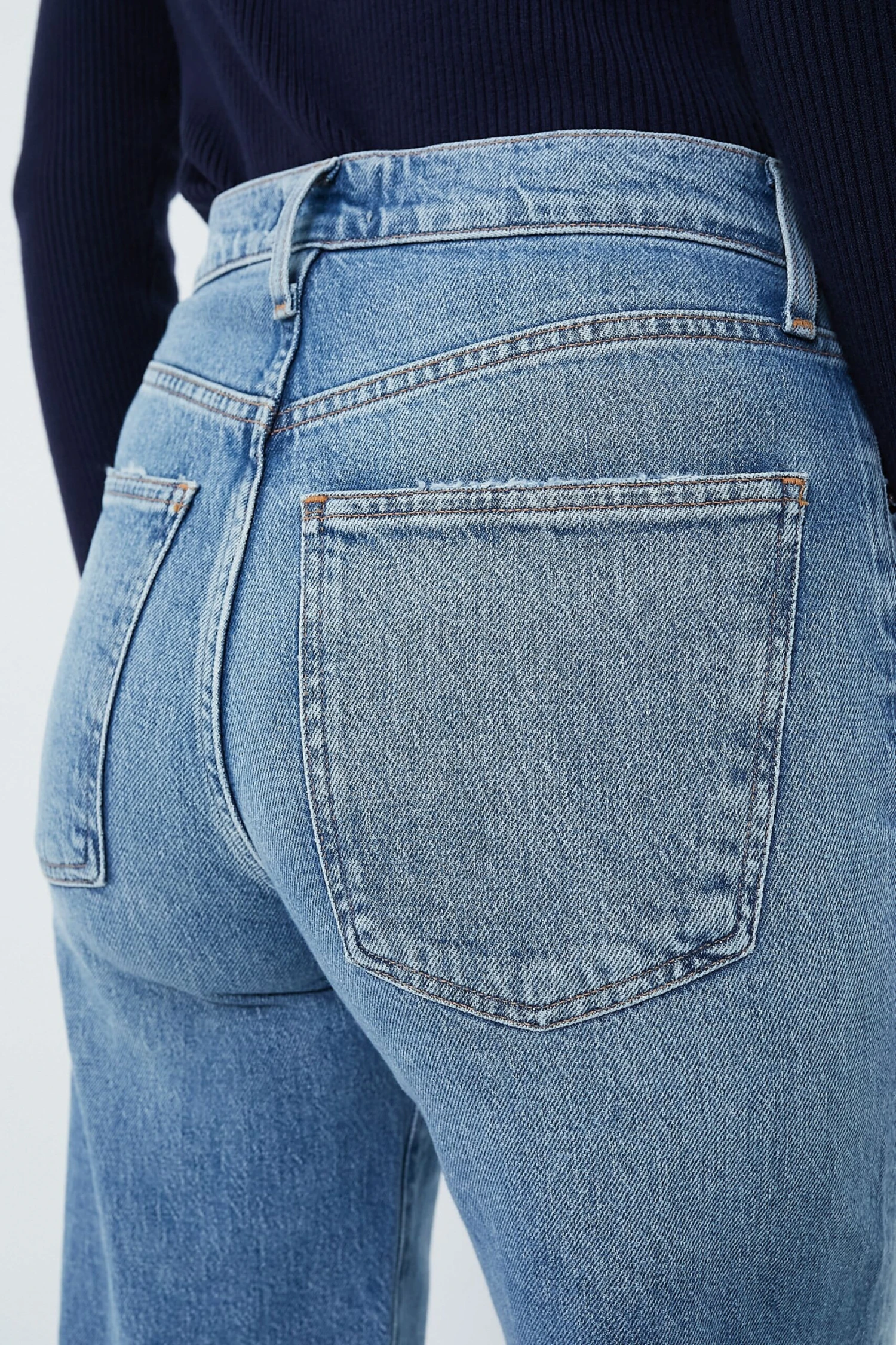 AGOLDE Flash Harper Mid Rise Wide Leg Straight - Image 5