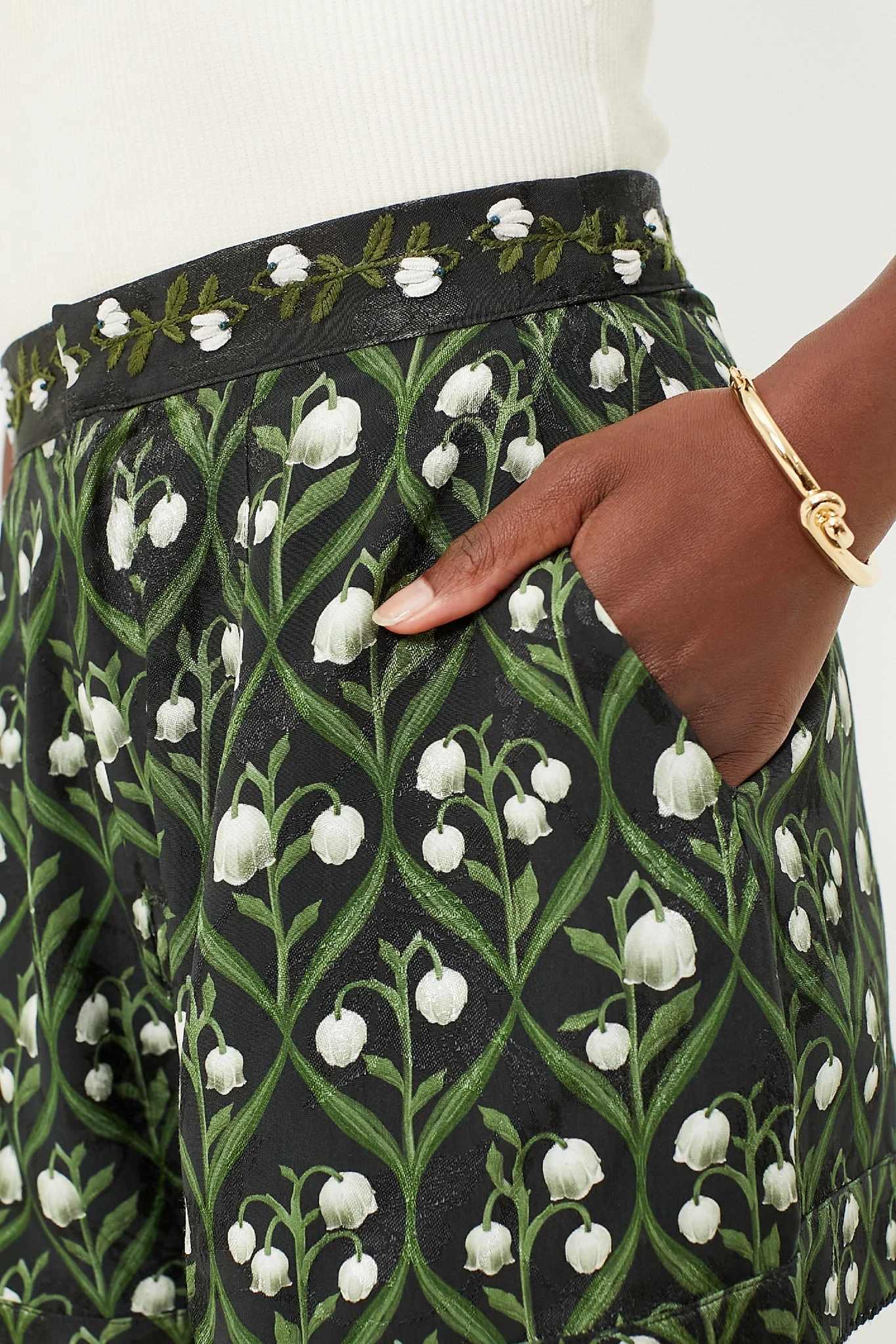 Perla Toronjil Shorts - Image 5