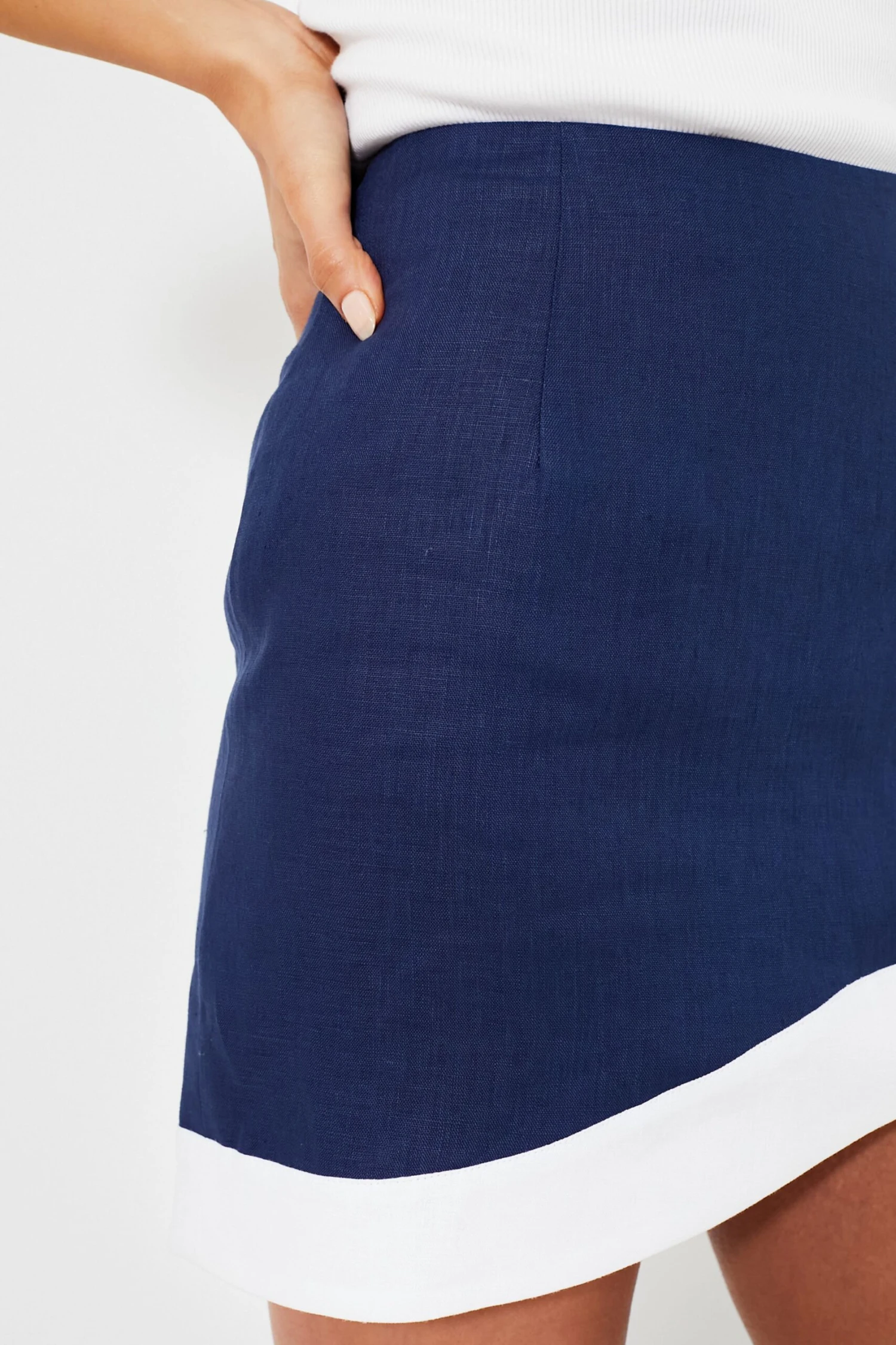 Staud Navy And White Leandro Skirt - Image 5